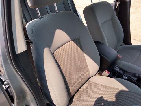 Used 2011 Nissan Sentra 2.0 S w/ Convenience Pkg image 30