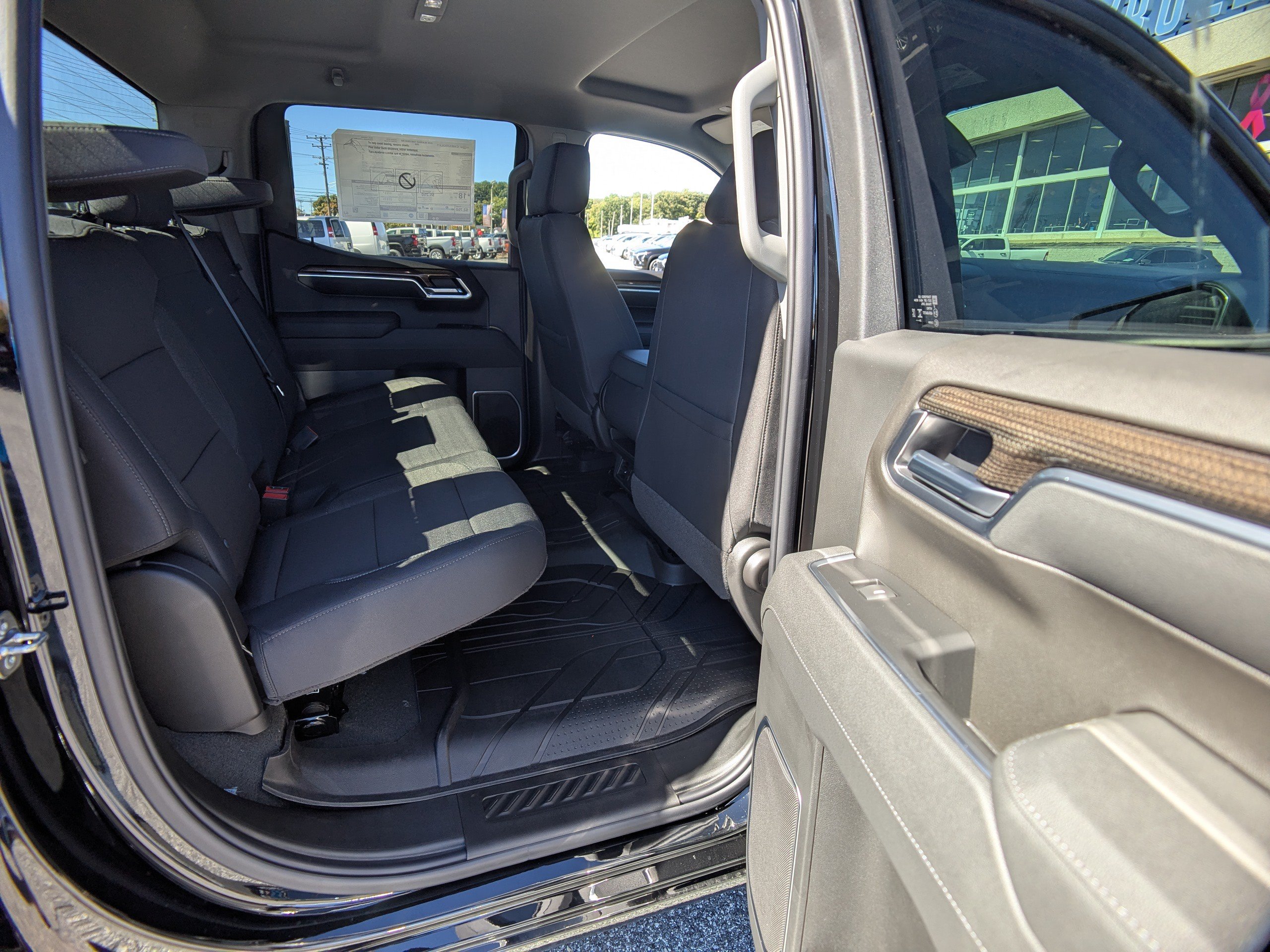 New 2026 Chevrolet Silverado 1500 RST AWD/4WD image 11