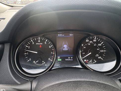 Used 2020 Nissan Rogue S AWD/4WD image 12