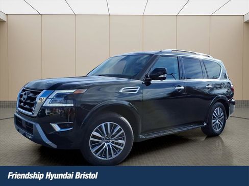 Used 2023 Nissan Armada SL w/ Captain's Chairs Package image 1