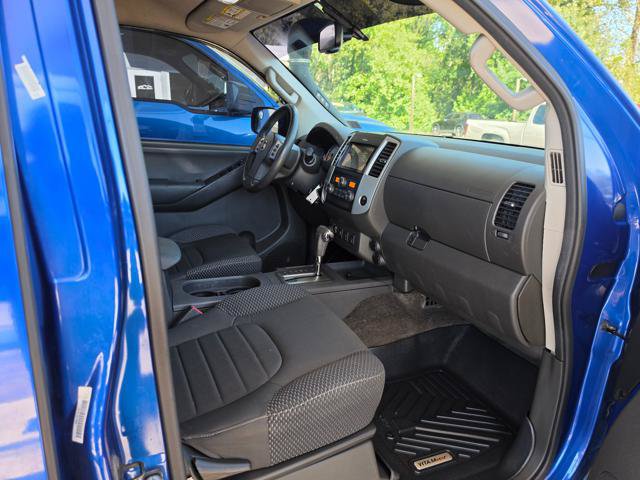 Used 2013 Nissan Frontier PRO-4X AWD/4WD image 18