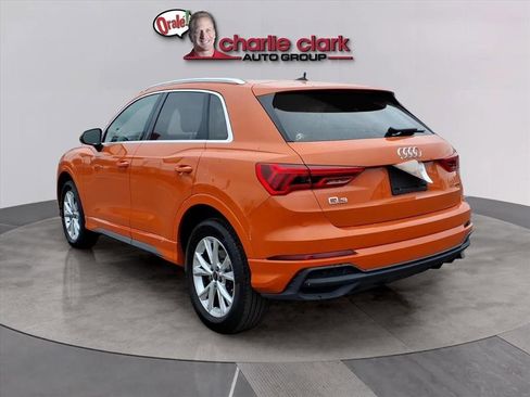 Used 2025 Audi Q3 2.0T Premium image 3