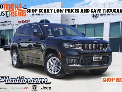 New 2025 Jeep Grand Cherokee Laredo X