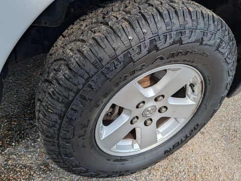Used 2017 RAM 1500 Tradesman RWD image 12