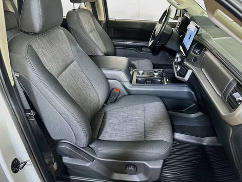 Certified 2023 Ford Expedition XLT AWD/4WD image 14
