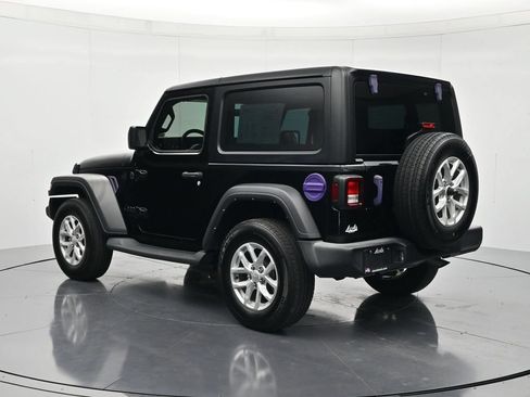 Used 2023 Jeep Wrangler Sport AWD/4WD image 7