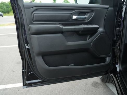 New 2026 RAM 1500 Express AWD/4WD image 12