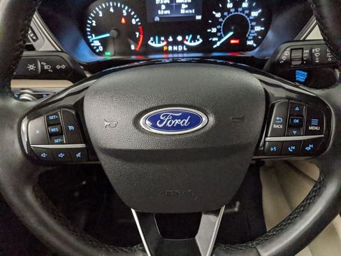 Used 2021 Ford Escape SE w/ Cold Weather Package image 12