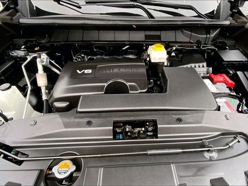 Used 2023 Nissan Pathfinder SL image 21