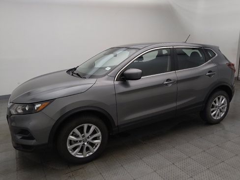 Used 2022 Nissan Rogue Sport S FWD image 2