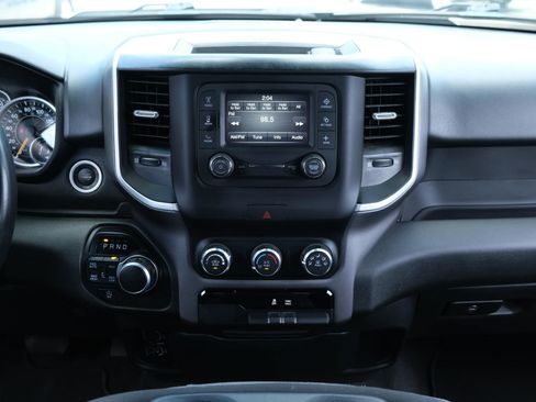 Used 2022 RAM 1500 Big Horn AWD/4WD image 20