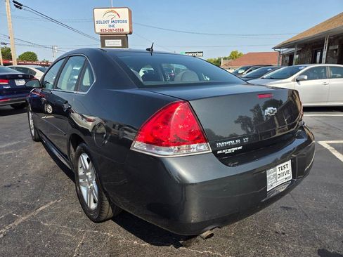 Used 2016 Chevrolet Impala LT FWD image 4