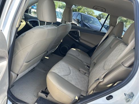 Used 2012 Toyota RAV4 4WD V6 w/ Tow Prep Pkg image 14