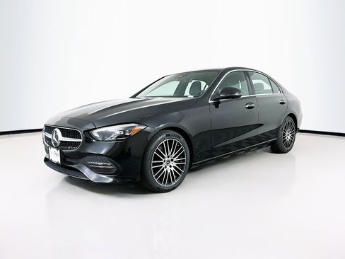 Used 2023 Mercedes-Benz C 300 Sedan image 3