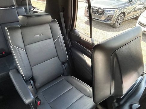 Used 2023 Cadillac Escalade Premium Luxury w/ LPO, Illumination Package AWD/4WD image 14