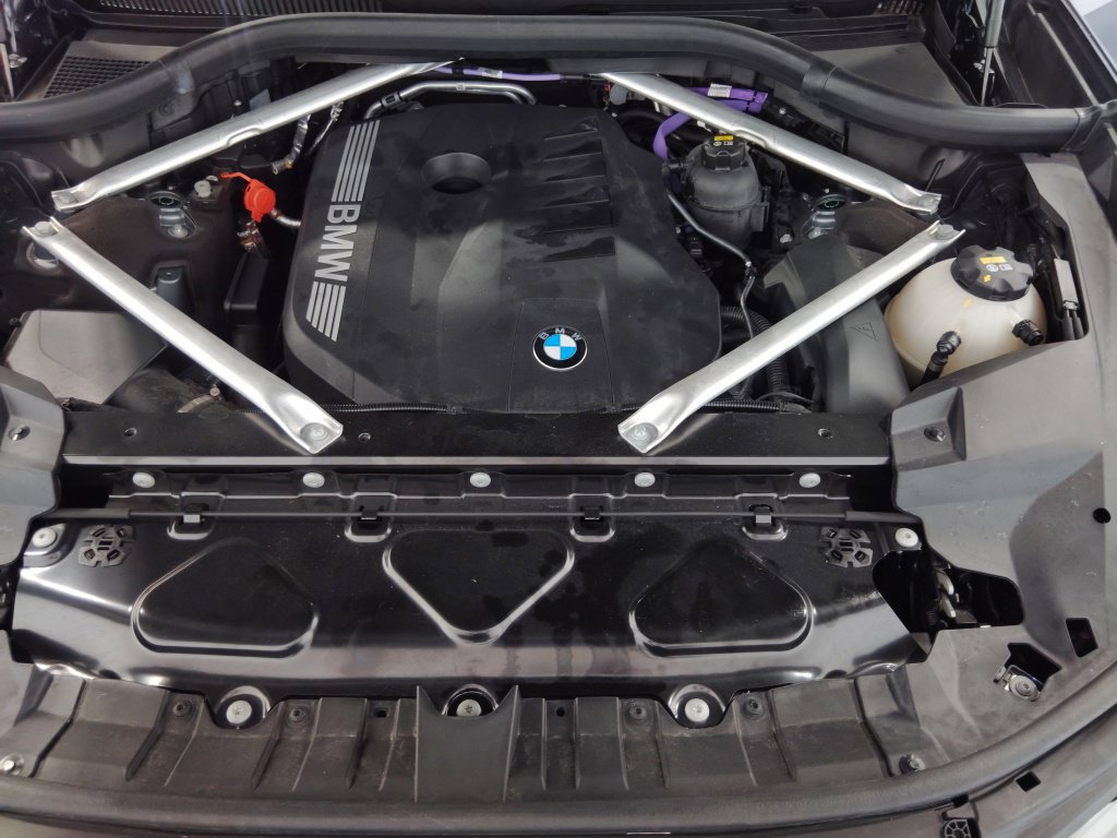 Used 2023 BMW X7 xDrive40i w/ Premium Package AWD/4WD image 56