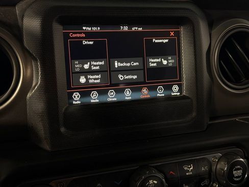 Certified 2023 Jeep Wrangler Sport S image 17