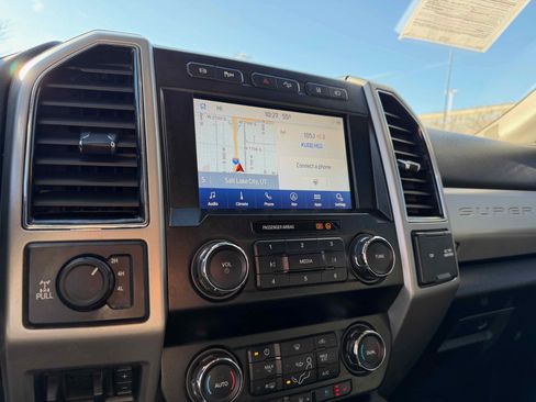 Used 2020 Ford F350 Lariat w/ Lariat Ultimate Package image 21