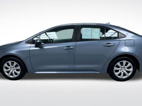 Certified 2022 Toyota Corolla LE image 20