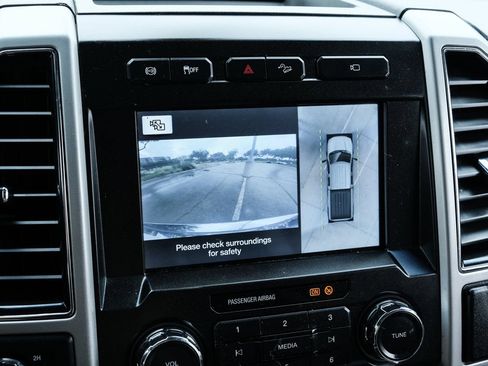 Used 2019 Ford F250 Lariat w/ Lariat Ultimate Package AWD/4WD image 55