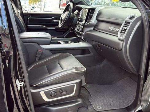 Used 2024 RAM 1500 Laramie image 12