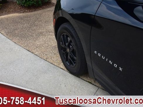 Used 2024 Chevrolet Equinox LS w/ LS Convenience Package FWD image 17