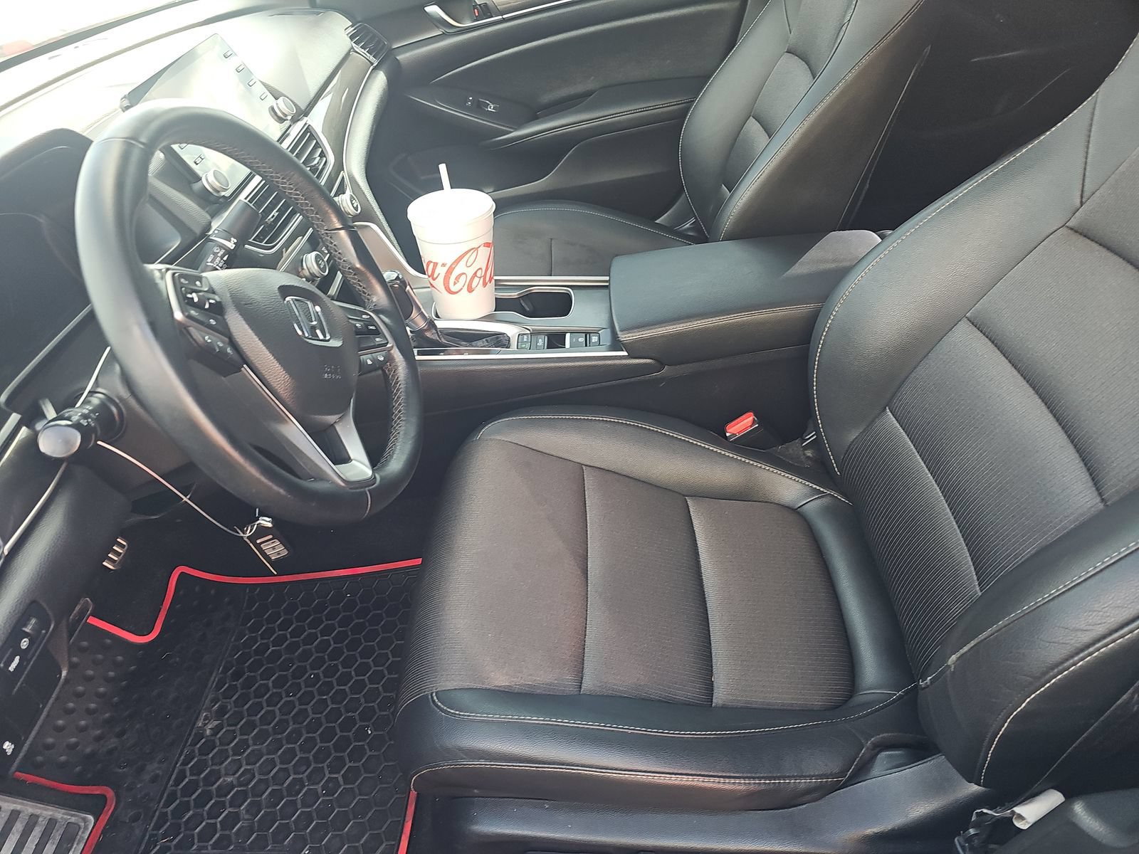 Used 2021 Honda Accord Sport image 6