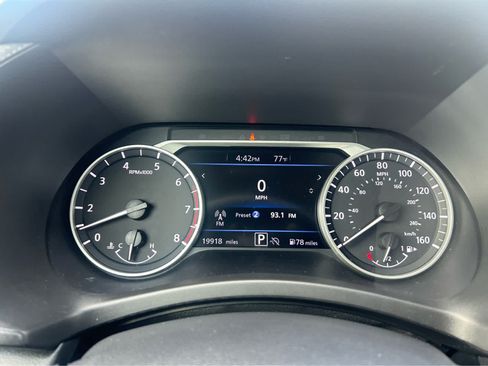Used 2024 Nissan Sentra SV FWD image 7