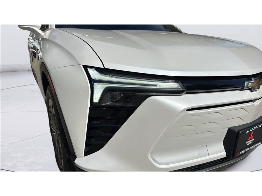Used 2024 Chevrolet Blazer EV LT AWD/4WD image 9
