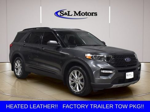 Used 2020 Ford Explorer XLT w/ Equipment Group 202A AWD/4WD image 1