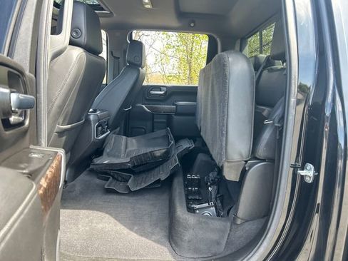 Used 2020 GMC Sierra 3500 Denali w/ Denali Ultimate Package AWD/4WD image 25