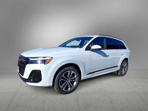 New 2026 Audi Q7 Premium image 4