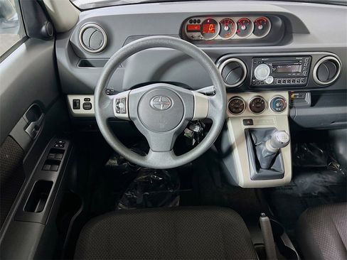 Used 2010 Scion xB image 19