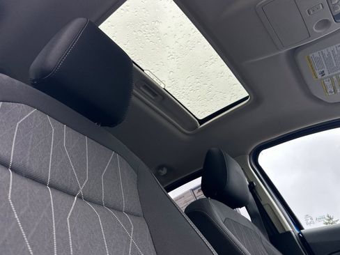 Used 2018 Ford EcoSport SE w/ SE Convenience Package image 17