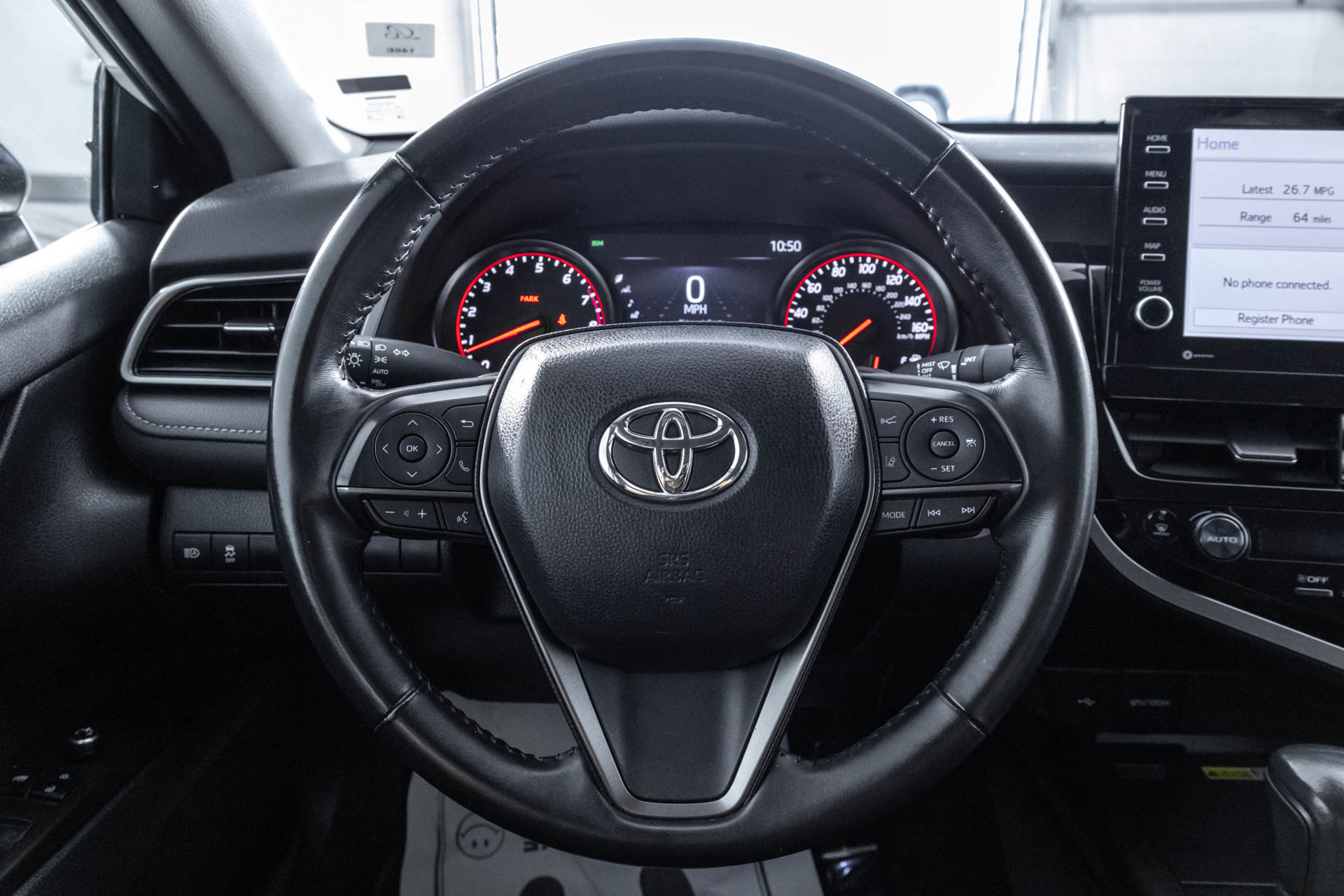 Used 2024 Toyota Camry XSE FWD image 28