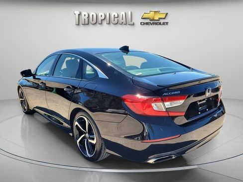Used 2022 Honda Accord Sport image 7