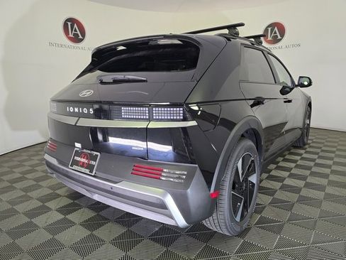 New 2025 Hyundai Ioniq 5 SEL image 5