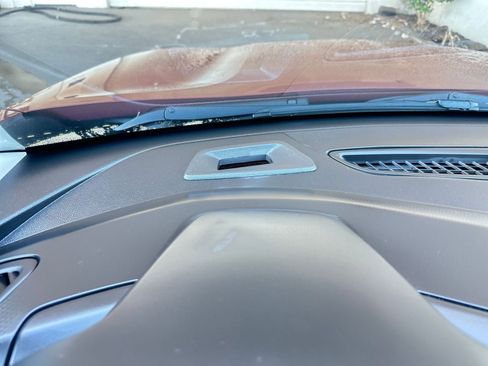 Used 2025 Chevrolet Trax LT image 34