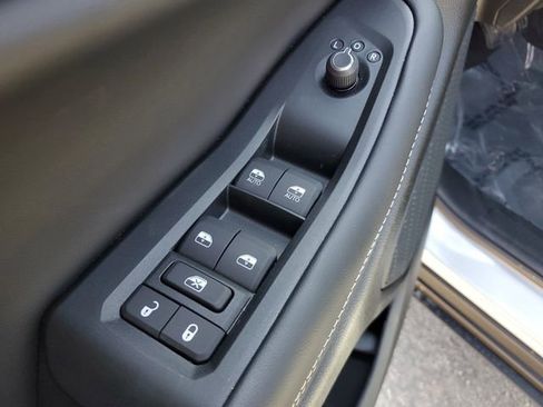 New 2026 Jeep Grand Cherokee Laredo image 23