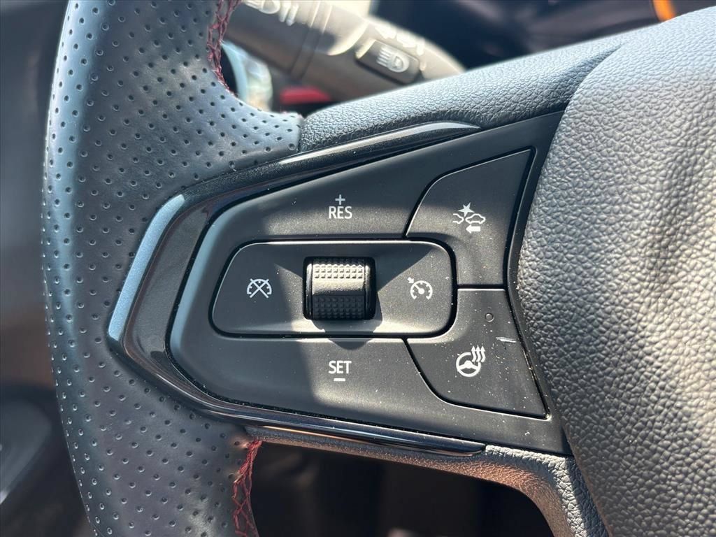 Used 2024 Chevrolet Trax RS w/ Driver Confidence Package FWD image 15