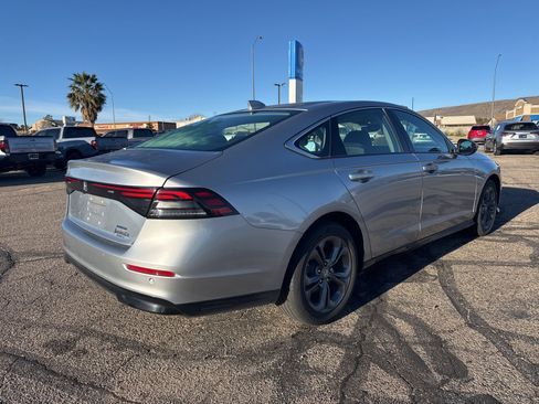 Used 2023 Honda Accord EX-L image 5