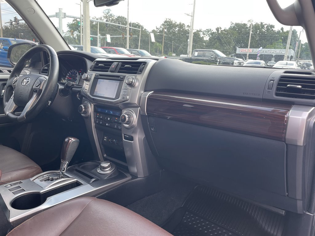 Used 2018 Toyota 4Runner Limited AWD/4WD image 15