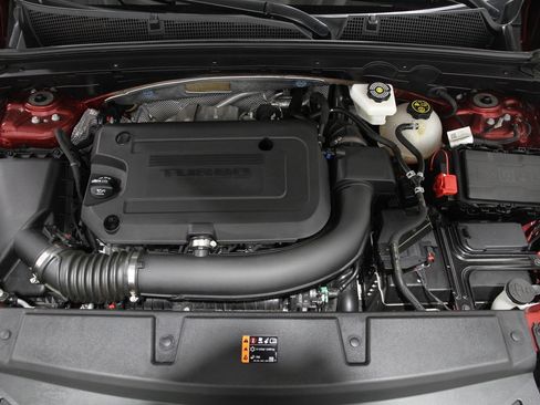 Used 2023 Buick Envision Avenir image 22