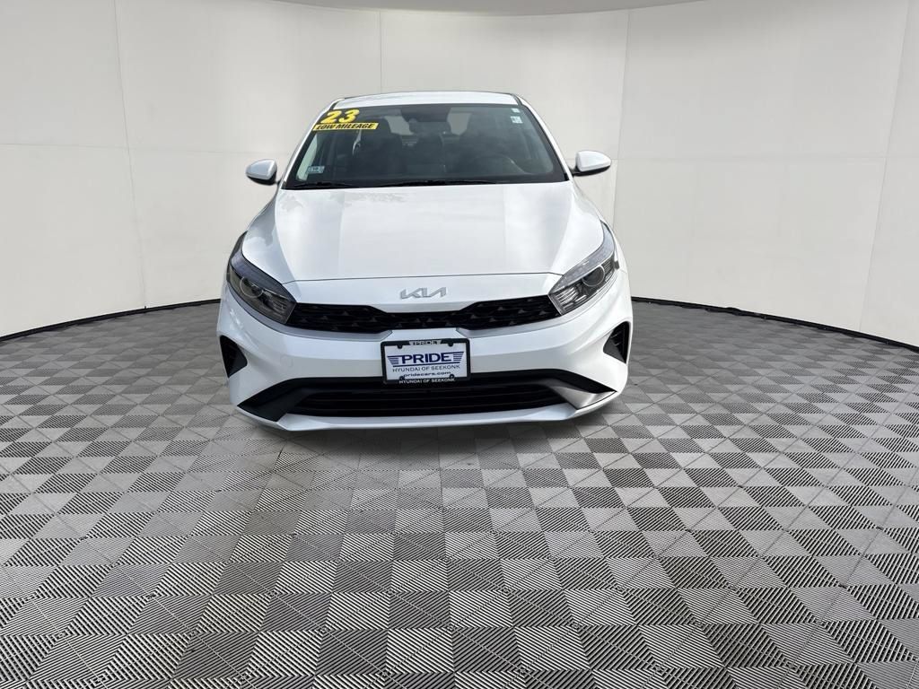 Used 2023 Kia Forte LXS FWD image 2
