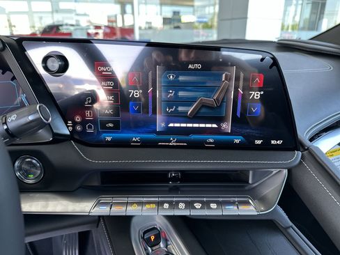 New 2026 Chevrolet Corvette Stingray Convertible w/ Battery Protection Package RWD image 31