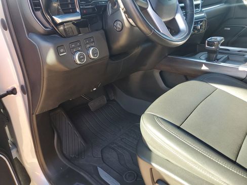 Used 2022 GMC Sierra 1500 SLT w/ SLT Premium Plus Package image 26