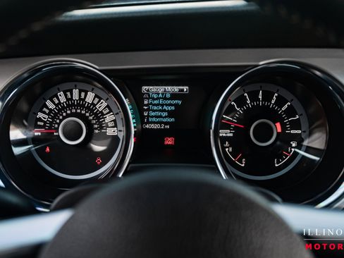 Used 2013 Ford Mustang GT Premium w/ Security Pkg image 18