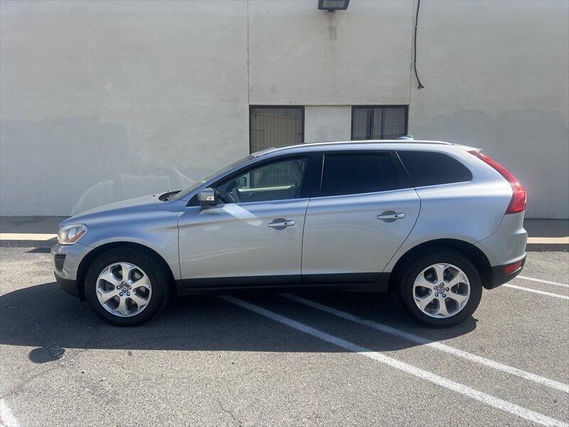 Used 2013 Volvo XC60 3.2 FWD image 15