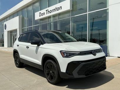 New 2026 Volkswagen Taos SE