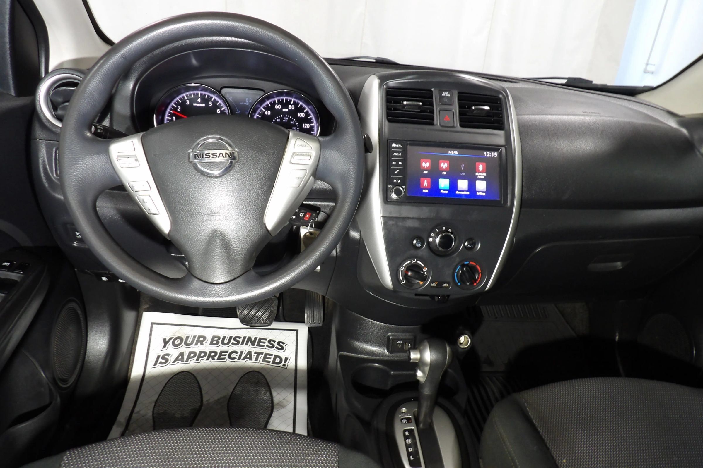 Used 2019 Nissan Versa SV FWD image 11